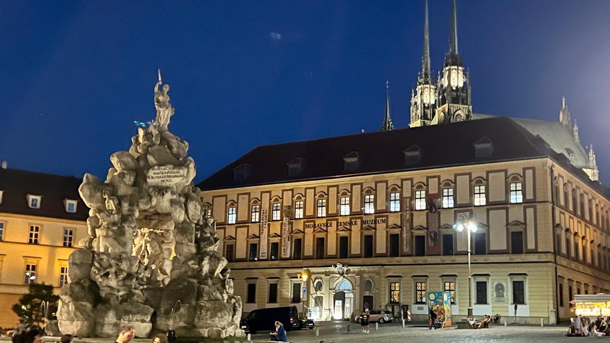 Apartman Se Saunou A Terasou S Vyhledem Na Brno Exteriér fotografie