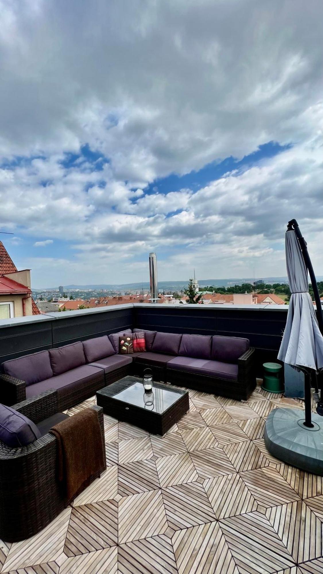 Apartman Se Saunou A Terasou S Vyhledem Na Brno Exteriér fotografie